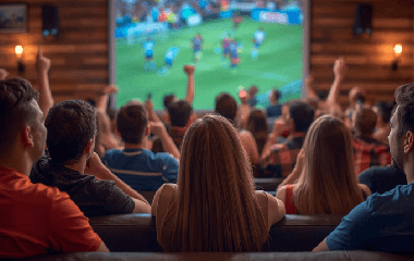 THUÊ MÁY CHIẾU MÙA WORLD CUP 2026 - GIẢI PHÁP XEM BÓNG ĐÁ MÀN HÌNH LỚN CỰC ĐÃ